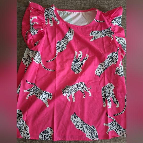 Ladies Top - Picture 2 of 2